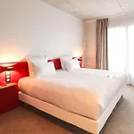 Western 11bauer Paris Saint-ouen سانت أويه