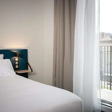 Western 11bauer Paris Saint-ouen Отель 3*