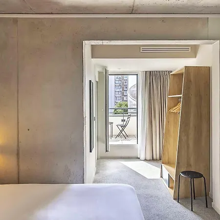 Hotel Western 11bauer Paris Saint-ouen 3*