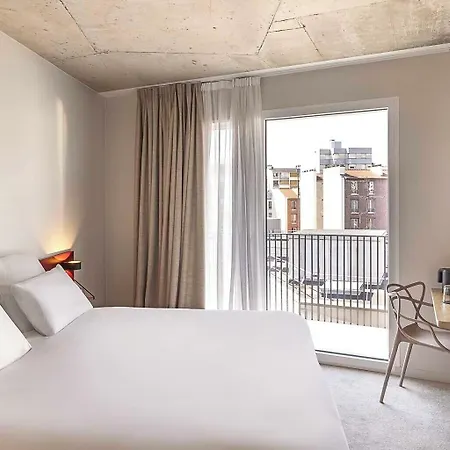 Hotel Western 11bauer Paris Saint-ouen 3*